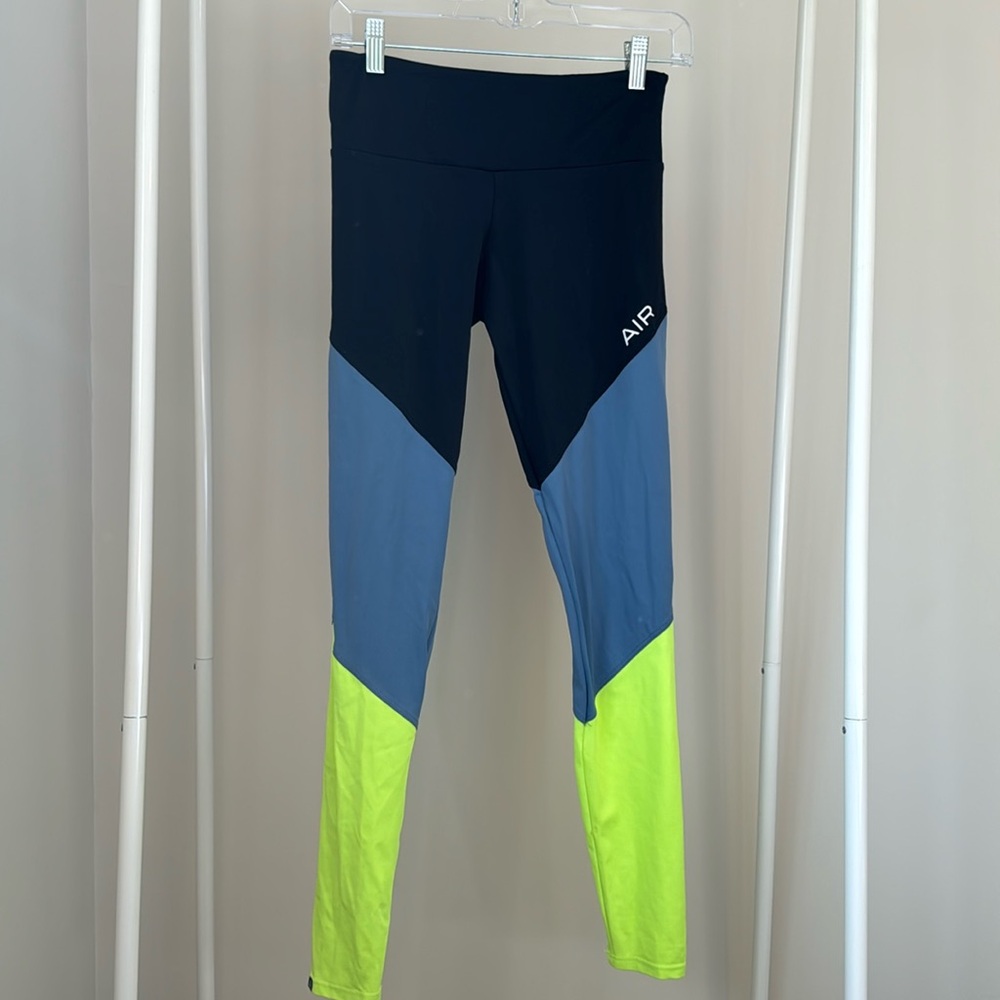 Onzie Air Leggings